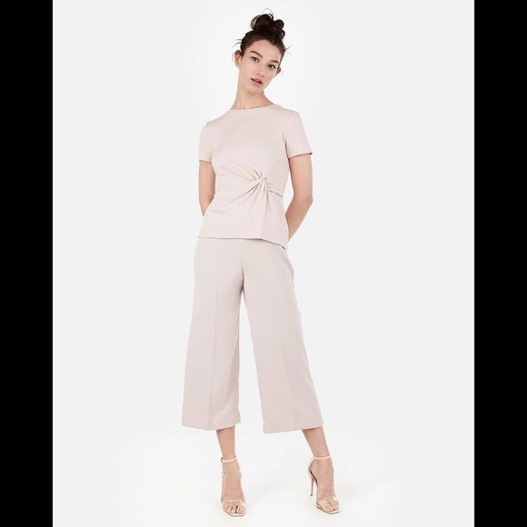 Express Textured Twist Waist Top XS - Picture 3 of 3